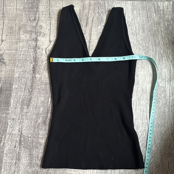 The Work Shop Ribbed V-Neck Wide Strap Tank - Picture 5 of 7